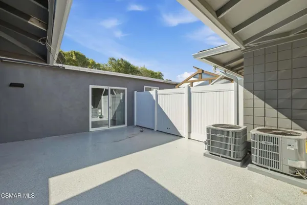 $685,000 | 102 West Alta Green, Port Hueneme, CA 93041