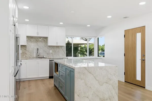 $685,000 | 102 West Alta Green, Port Hueneme, CA 93041