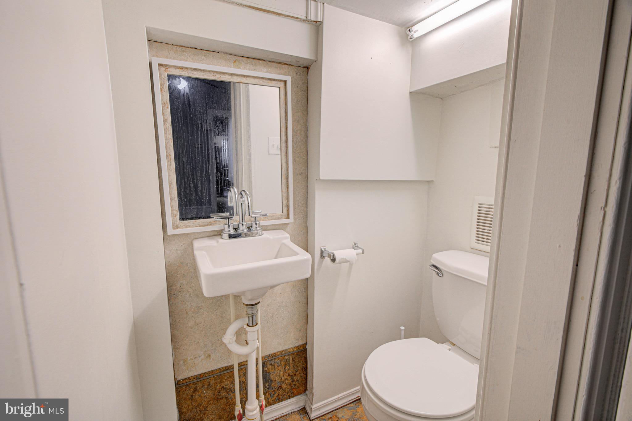 941 North 4th Street Philadelphia, PA 19123 - Photo 33 of 42