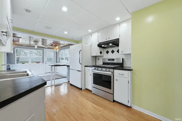 $164,900 | 413 West Fort Wayne Street, Warsaw, IN 46580