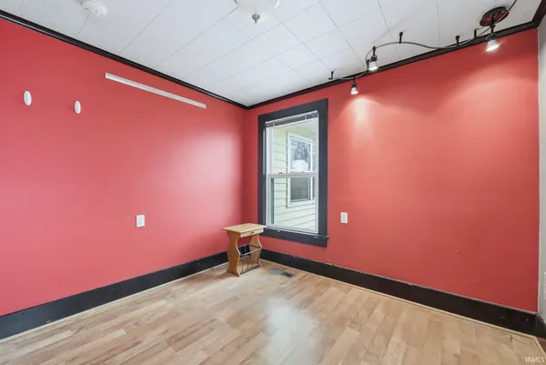 $164,900 | 413 West Fort Wayne Street, Warsaw, IN 46580