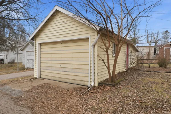 $164,900 | 413 West Fort Wayne Street, Warsaw, IN 46580