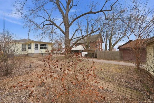 $164,900 | 413 West Fort Wayne Street, Warsaw, IN 46580