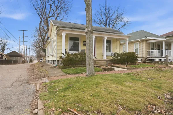 $164,900 | 413 West Fort Wayne Street, Warsaw, IN 46580