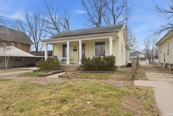 $164,900 | 413 West Fort Wayne Street, Warsaw, IN 46580