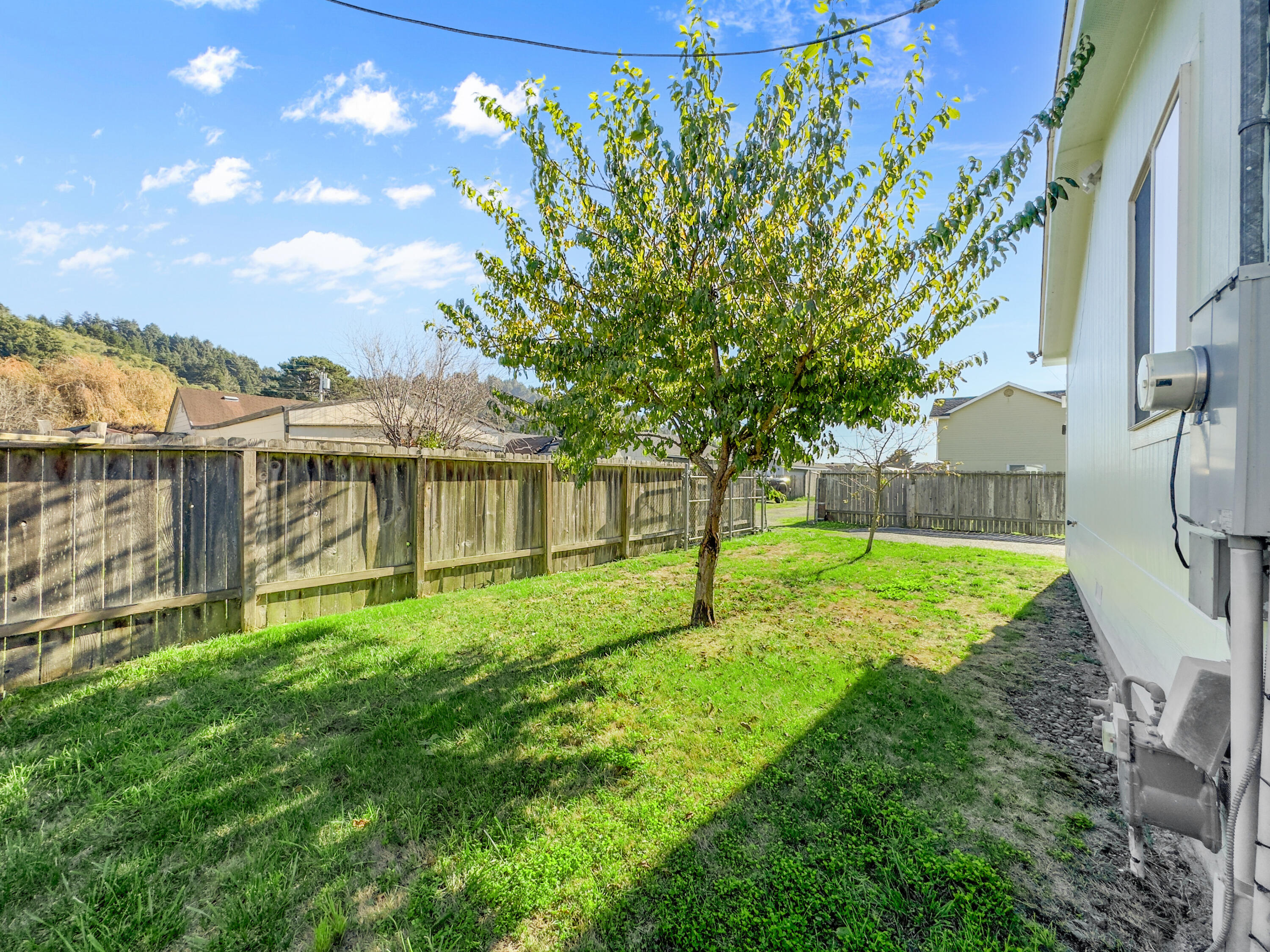 6571 3rd Street Fields Landing, CA 95503 - Photo 17 of 30 21-print-94A7ABD5-5060-443B-8C59-EAFA101