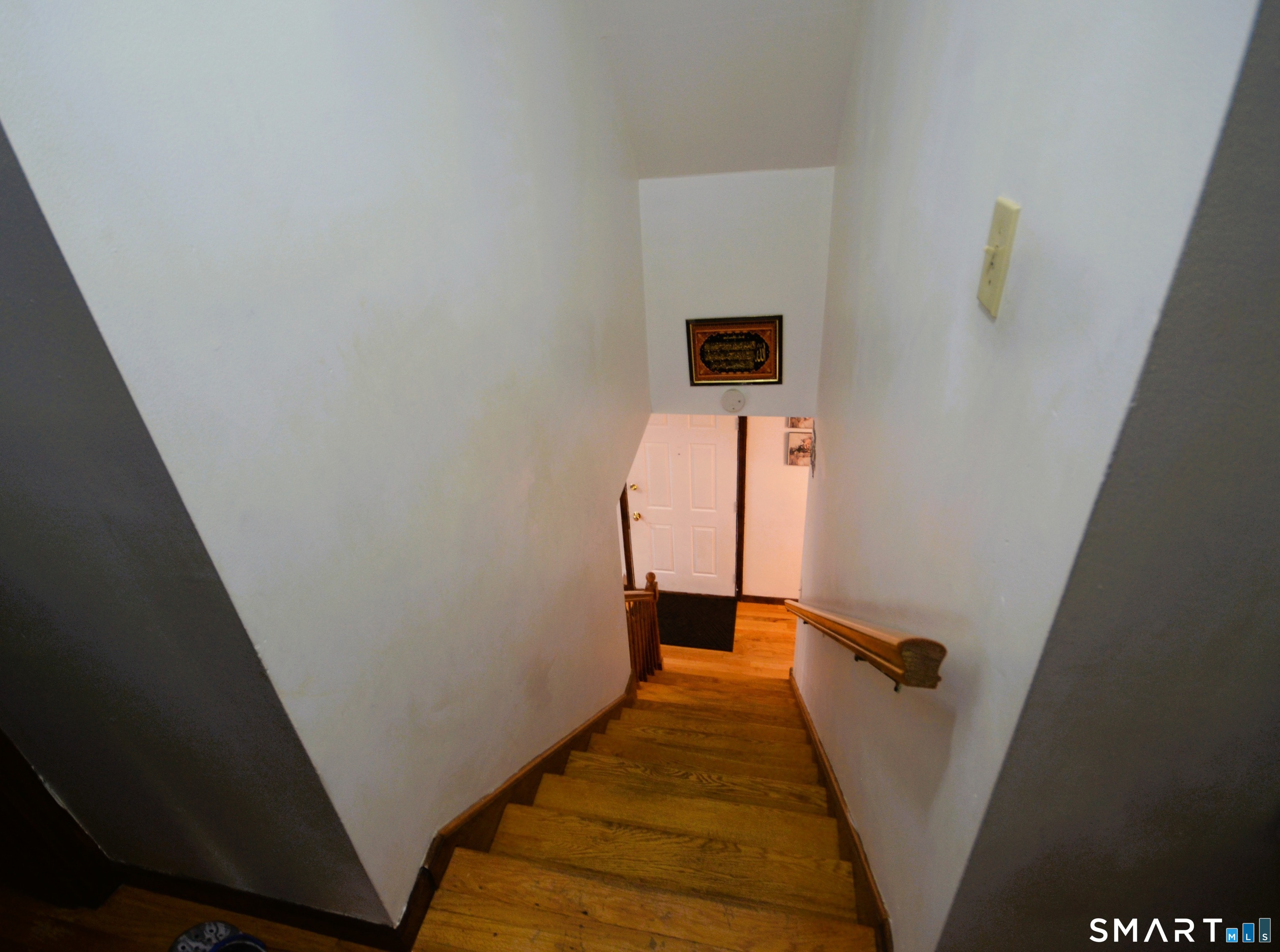 430 Berkeley Road Fairfield, CT 06825 - Photo 14 of 37