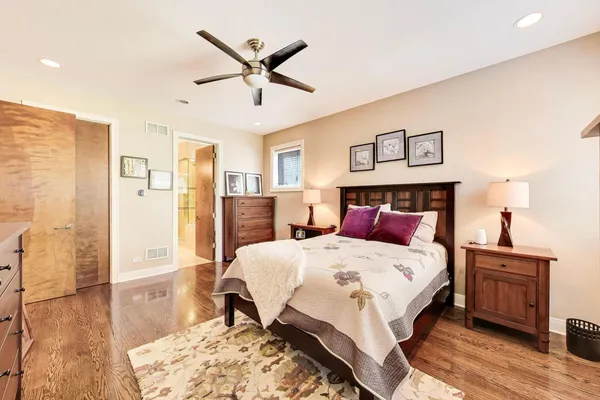 $830,000 | 1632 West Julian Street, Unit 1W, Chicago, IL 60622