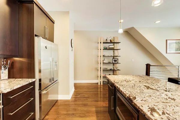 $830,000 | 1632 West Julian Street, Unit 1W, Chicago, IL 60622