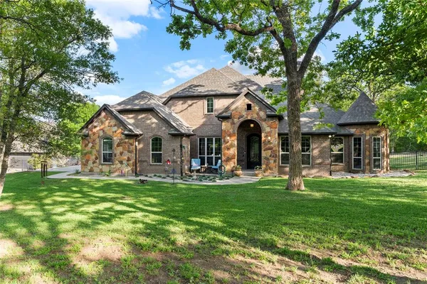 $1,900,000 | 7401 Hilltop Drive, Fort Worth, TX 76108