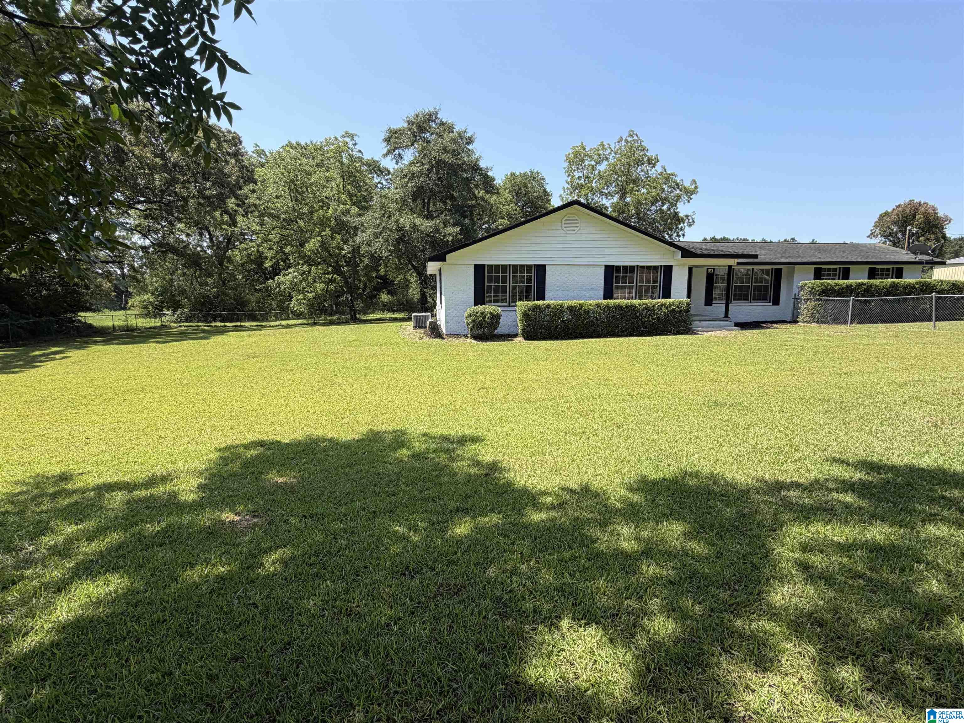49 Marine Lane Dothan, AL 36301 - Photo 4 of 23