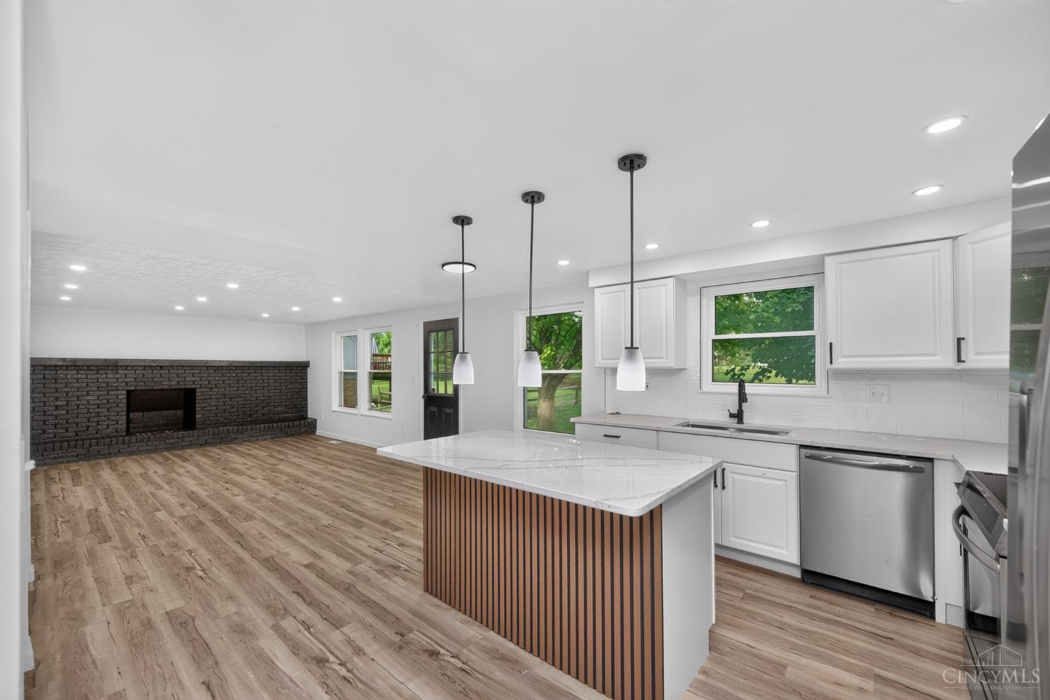 12022 Kenn Road Springdale, OH 45246 - Photo 10 of 62 Gallery Image 10
