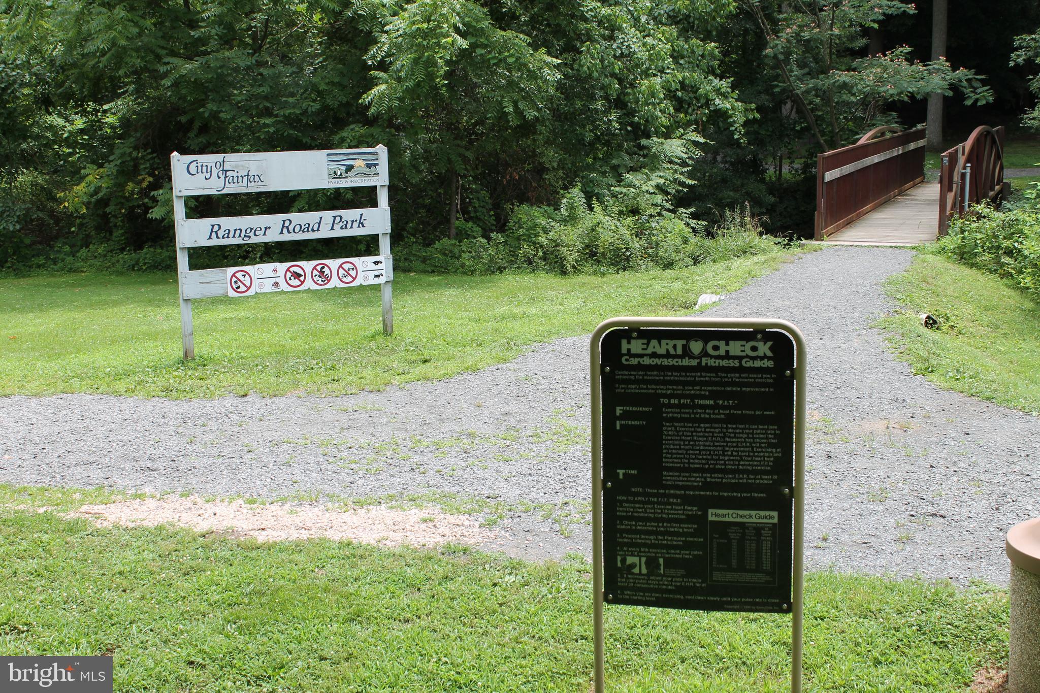 9896 Cardinal Road Fairfax, VA 22030 - Photo 4 of 9 Lots to do steps from the home