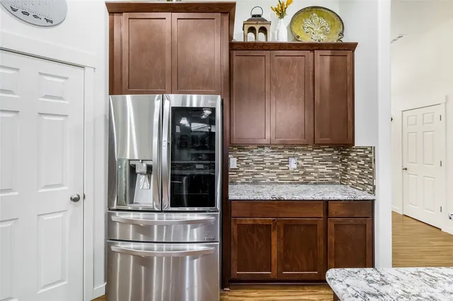 a view of entrance door of the house