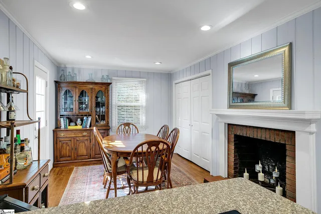 $450,000 | 200 Lowndes Avenue, Greenville, SC 29607