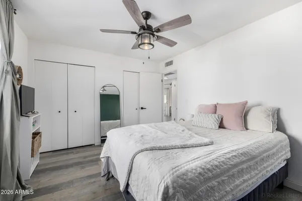 $399,900 | 2419 West Shaw Butte Drive, Phoenix, AZ 85029