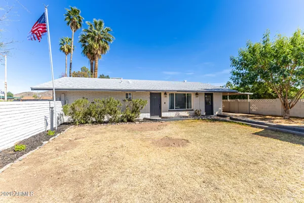 $399,900 | 2419 West Shaw Butte Drive, Phoenix, AZ 85029