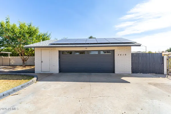 $399,900 | 2419 West Shaw Butte Drive, Phoenix, AZ 85029