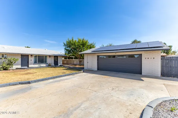 $399,900 | 2419 West Shaw Butte Drive, Phoenix, AZ 85029