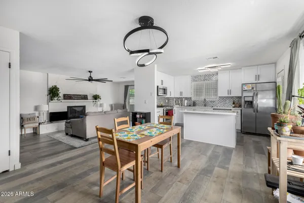 $399,900 | 2419 West Shaw Butte Drive, Phoenix, AZ 85029