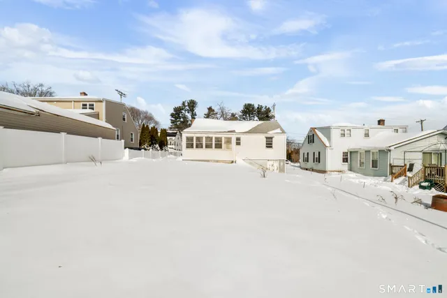 $194,999 | 24 Pentlow Avenue, New Britain, CT 06053