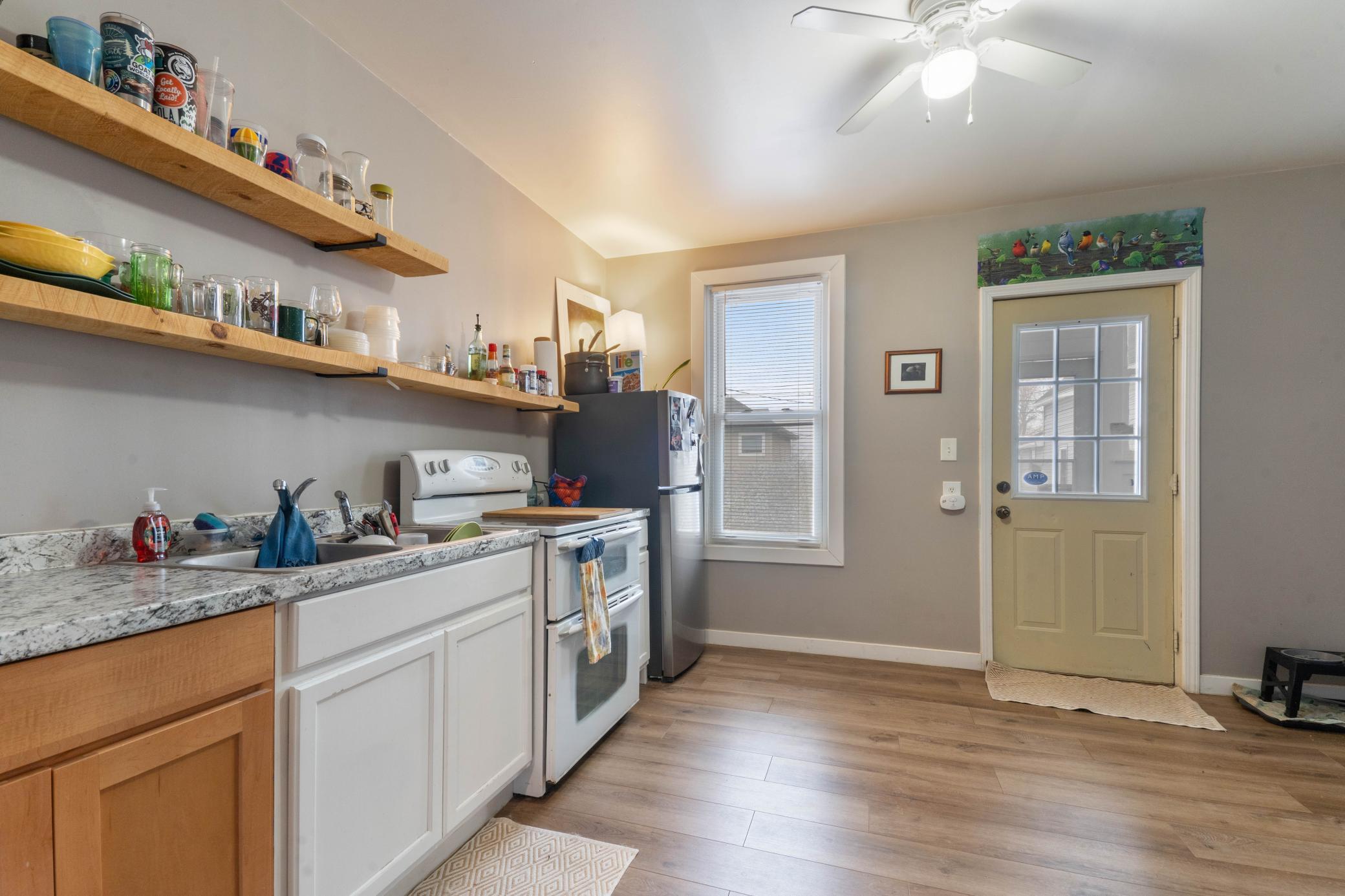 2424 West 2nd Street Duluth, MN 55806 - Photo 12 of 20
