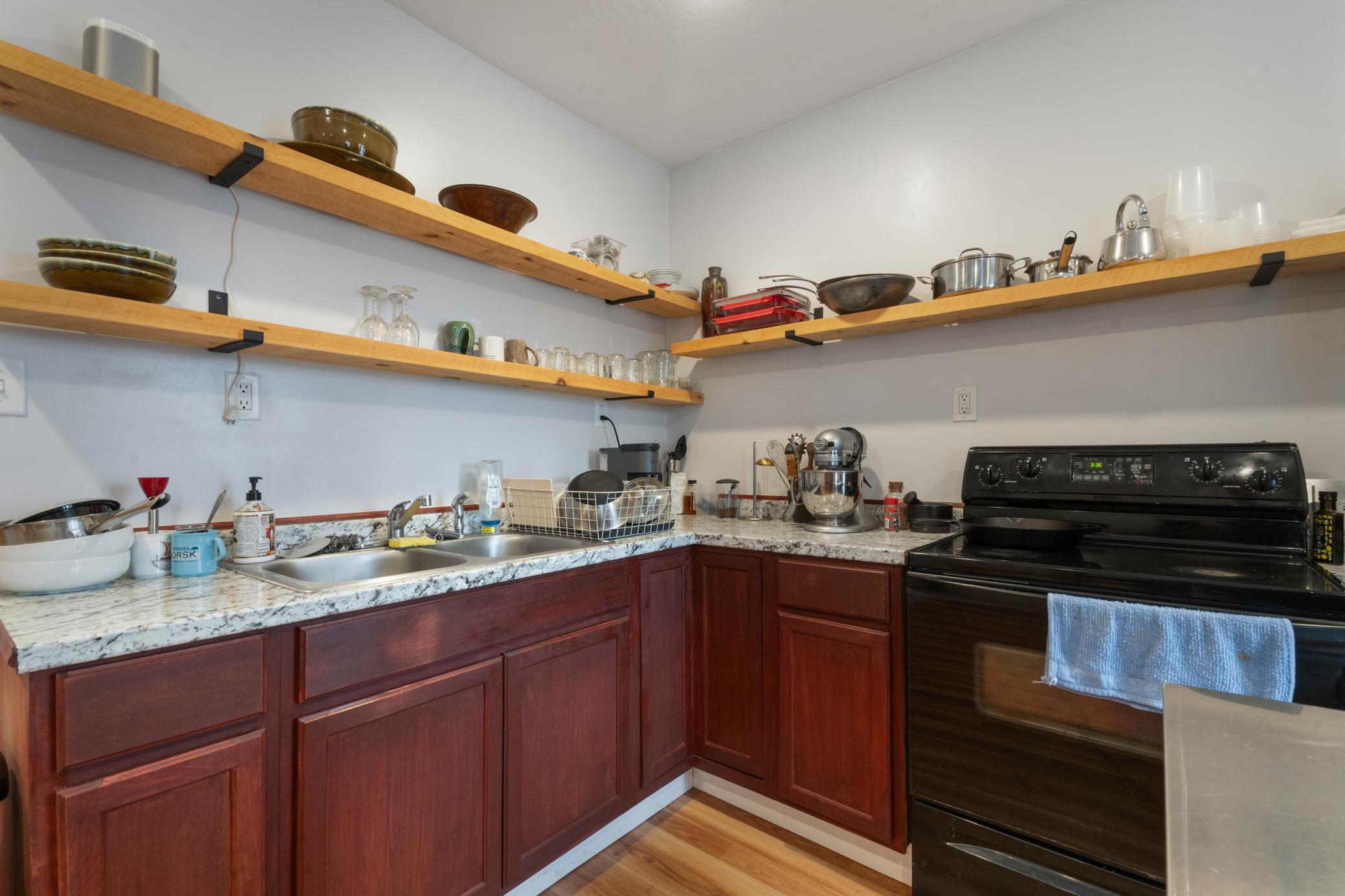 2424 West 2nd Street Duluth, MN 55806 - Photo 5 of 20