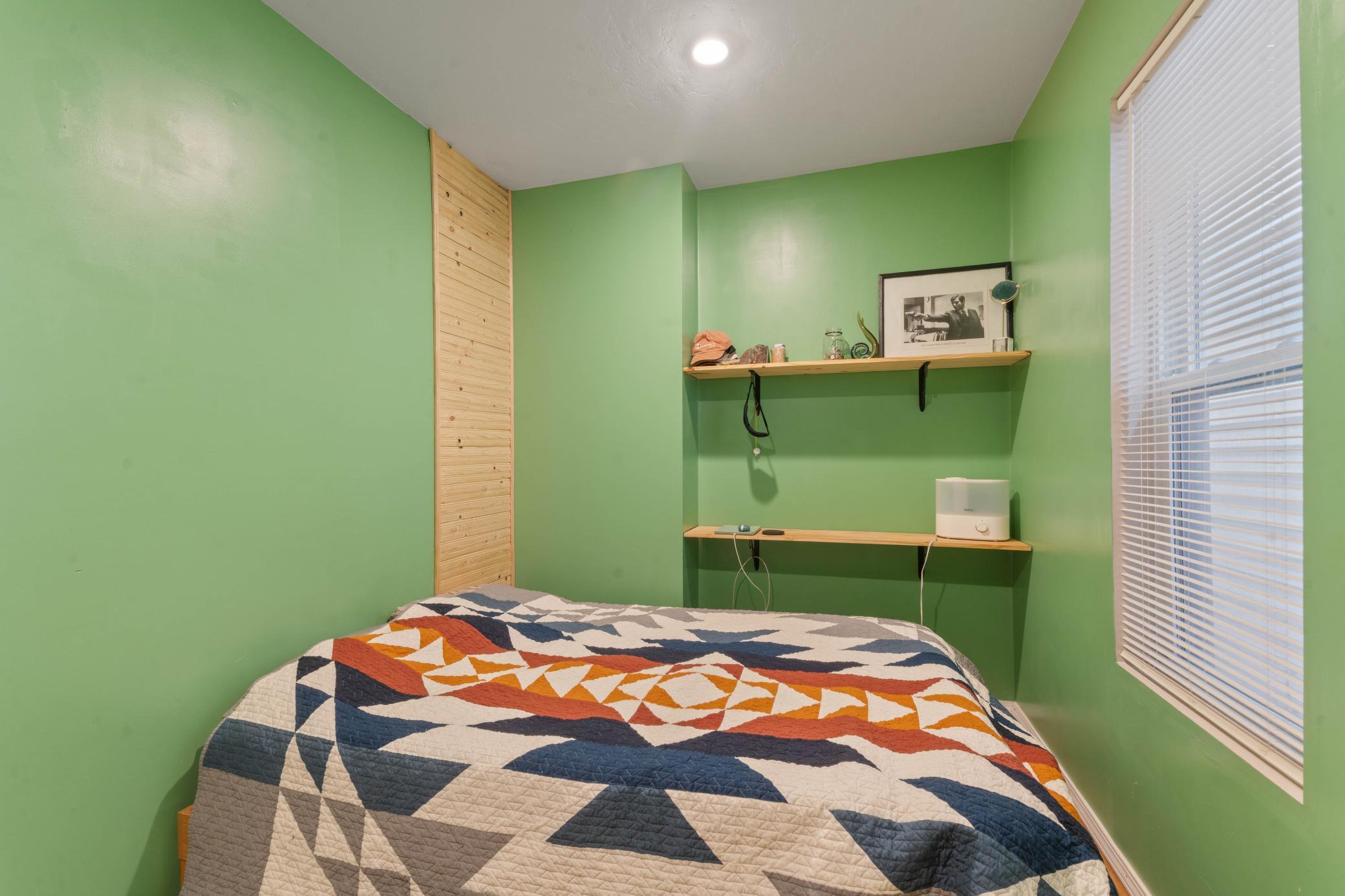 2424 West 2nd Street Duluth, MN 55806 - Photo 8 of 20