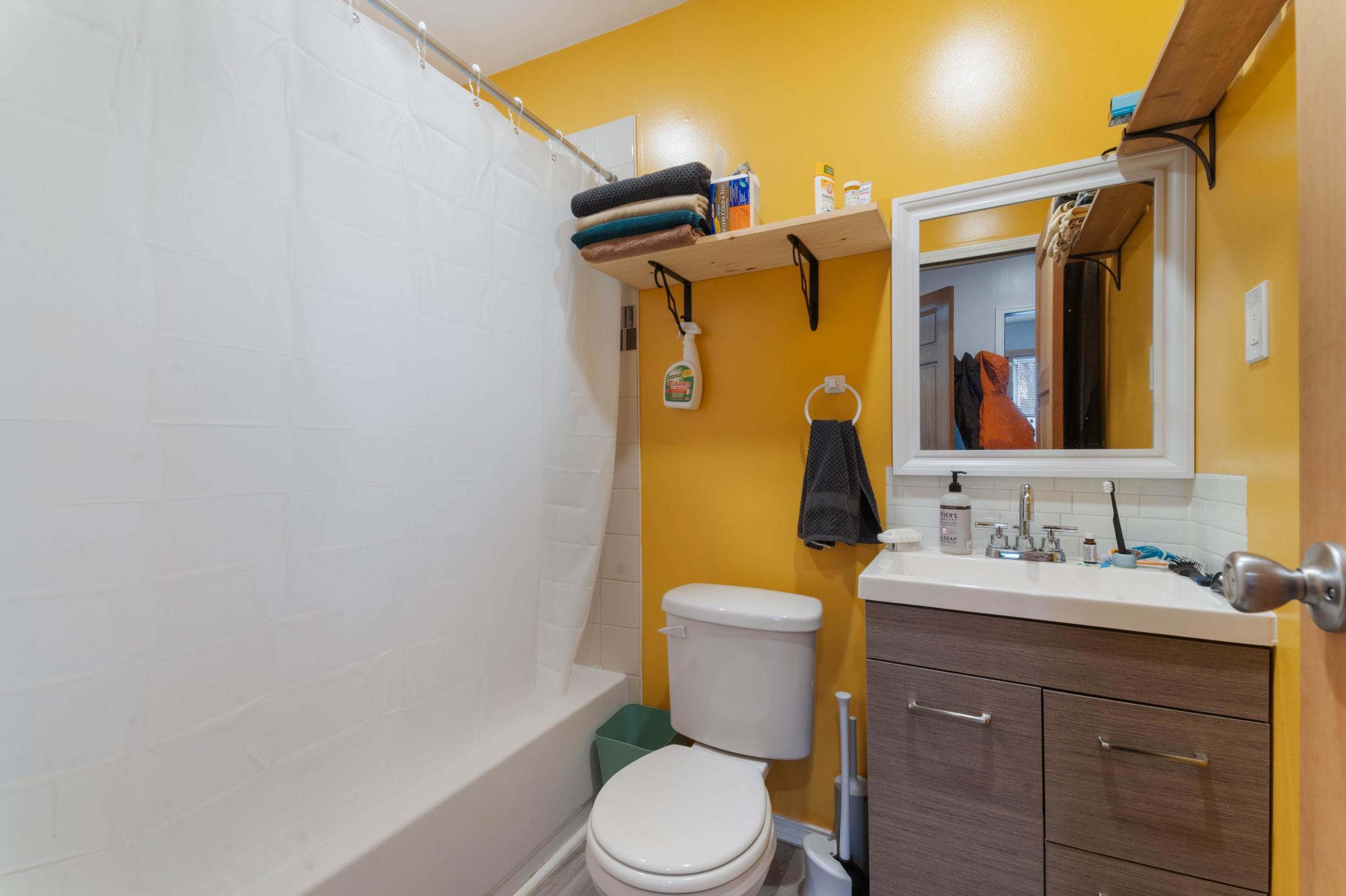 2424 West 2nd Street Duluth, MN 55806 - Photo 9 of 20