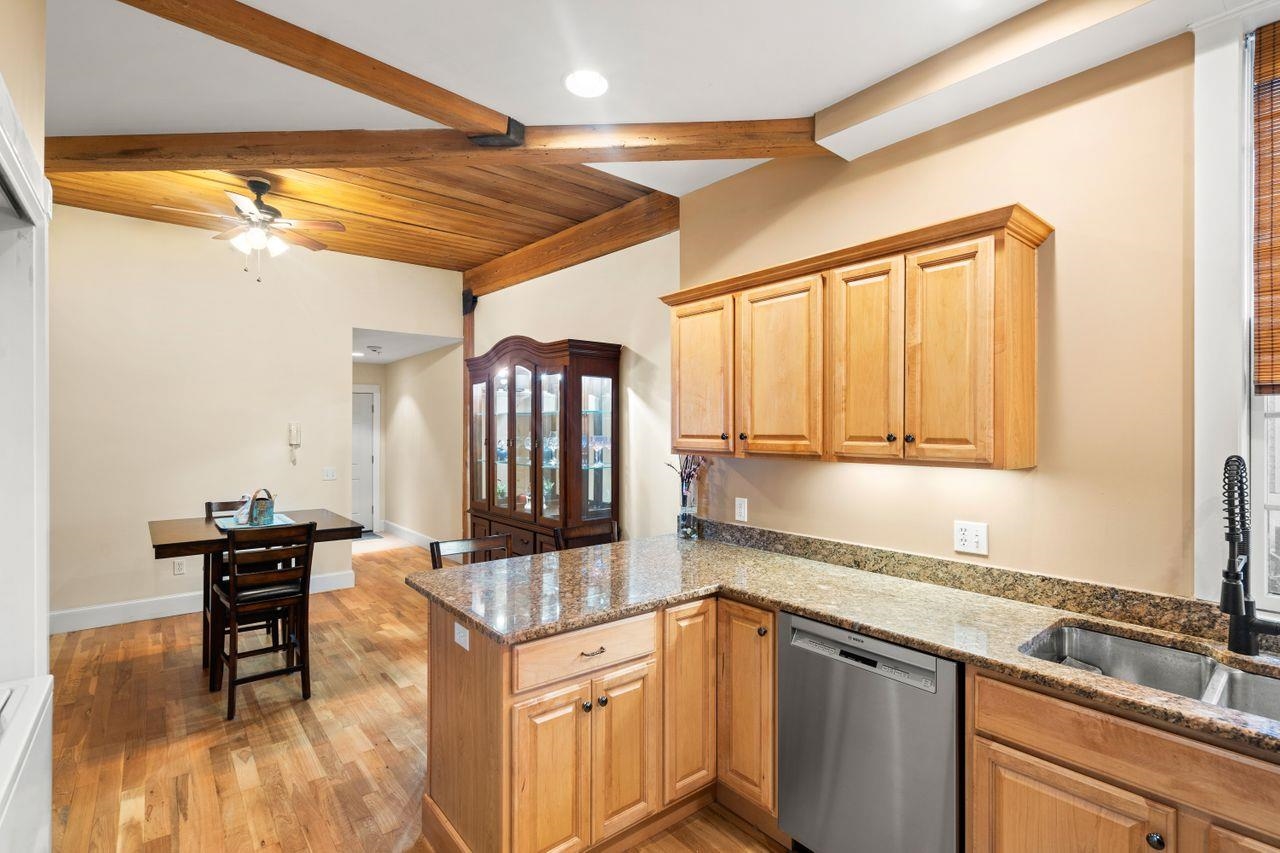 7 Chester Road, Unit 207 Derry, NH 03038 - Photo 34 of 34 Gallery Image 34