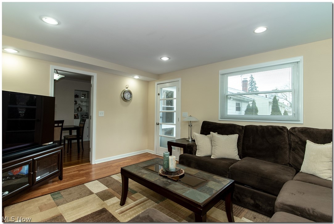 4868 South Sedgewick Road Cleveland, OH 44124 - Photo 15 of 35 Gallery Image 15