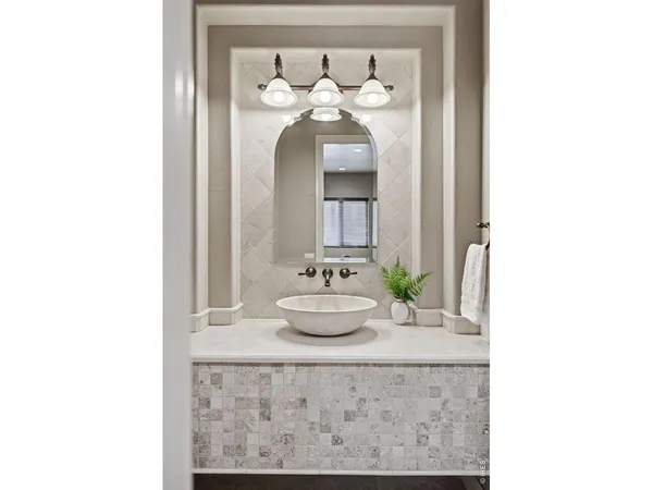 $1,595,000 | 5025 Knobcone Drive, Castle Rock, CO 80108