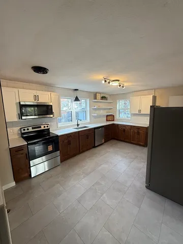 $339,500 | 181 Freeman Terrace, Springfield, MA 01104