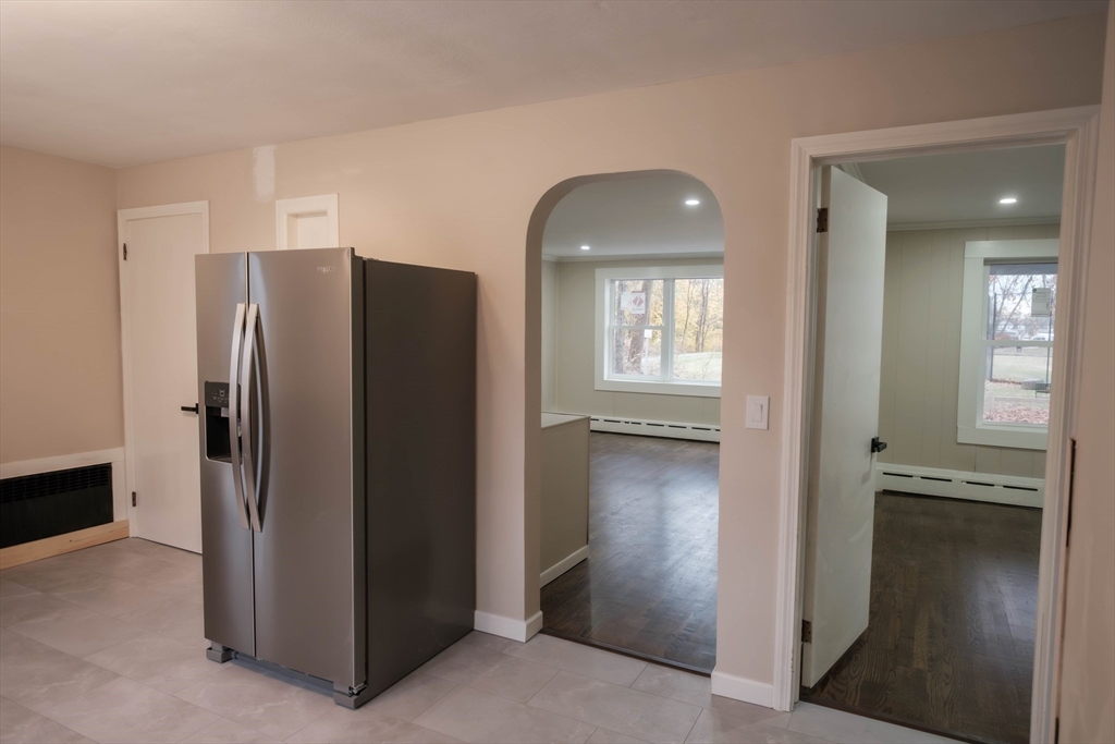 181 Freeman Terrace Springfield, MA 01104 - Photo 19 of 37 an empty room with closet and a window