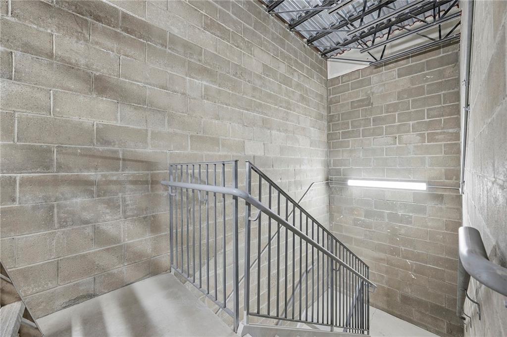 3529 Butler Street, Unit 3A Pittsburgh, PA 15201 - Photo 30 of 38