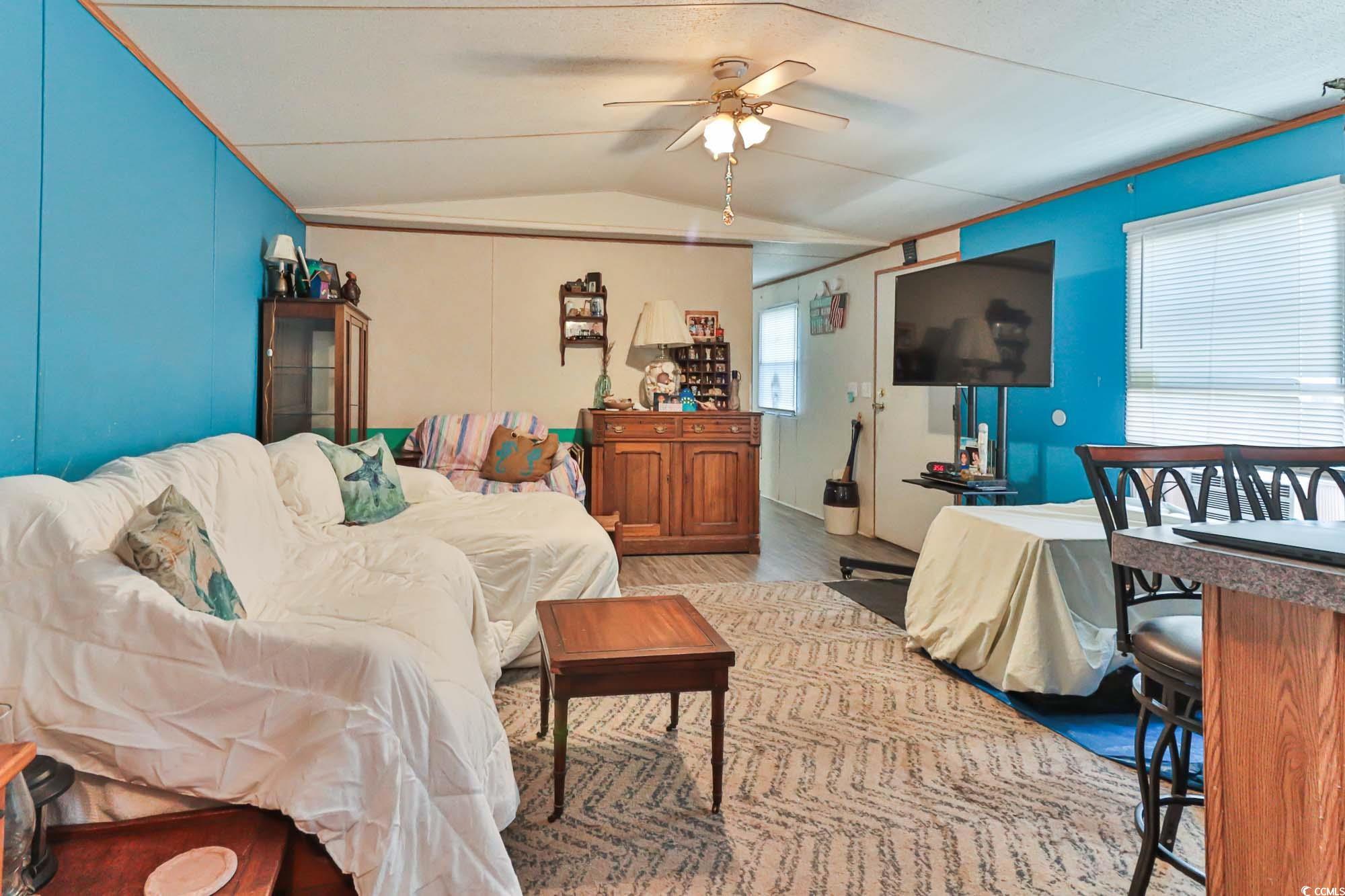 5 Spinnaker Lane Murrells Inlet, SC 29576 - Photo 2 of 20