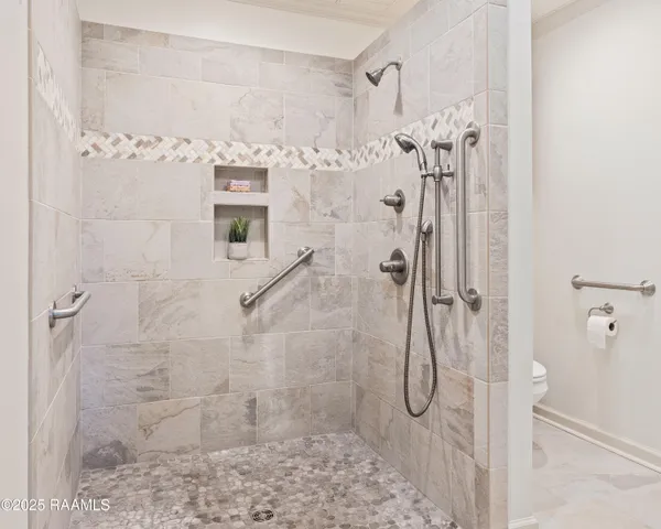 $171,000 | 215 Celeste Street, Abbeville, LA 70510