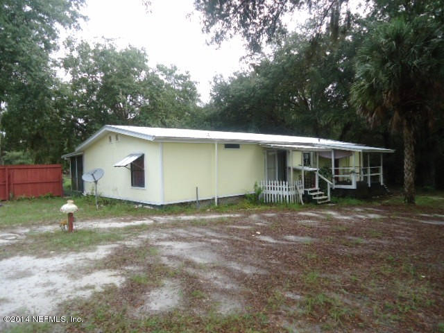 113 Rhododendron Lane Interlachen, FL 32148 - Photo 12 of 14 2 additional porches