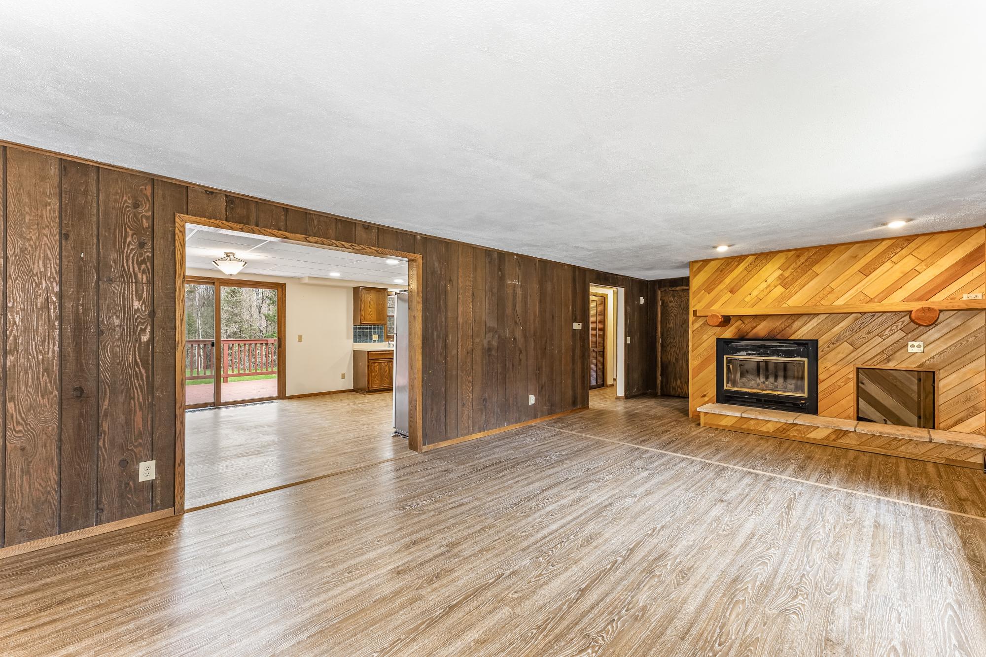 2487 Columbus Road Eagle River, WI 54521 - Photo 5 of 32 Gallery Image 5