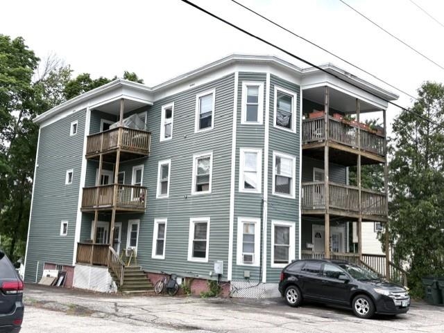 421 Laurel Street Manchester, NH 03103 - Photo 1 of 31