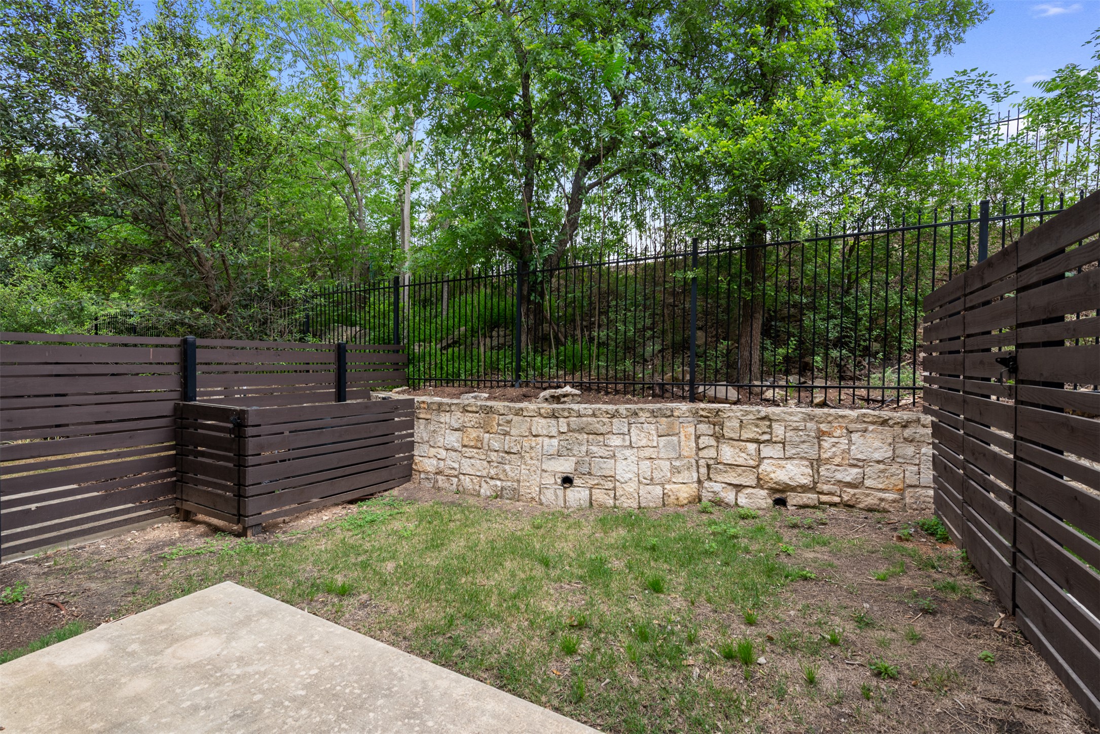 3100 Menchaca Road, Unit 27 Austin, TX 78704 - Photo 20 of 30