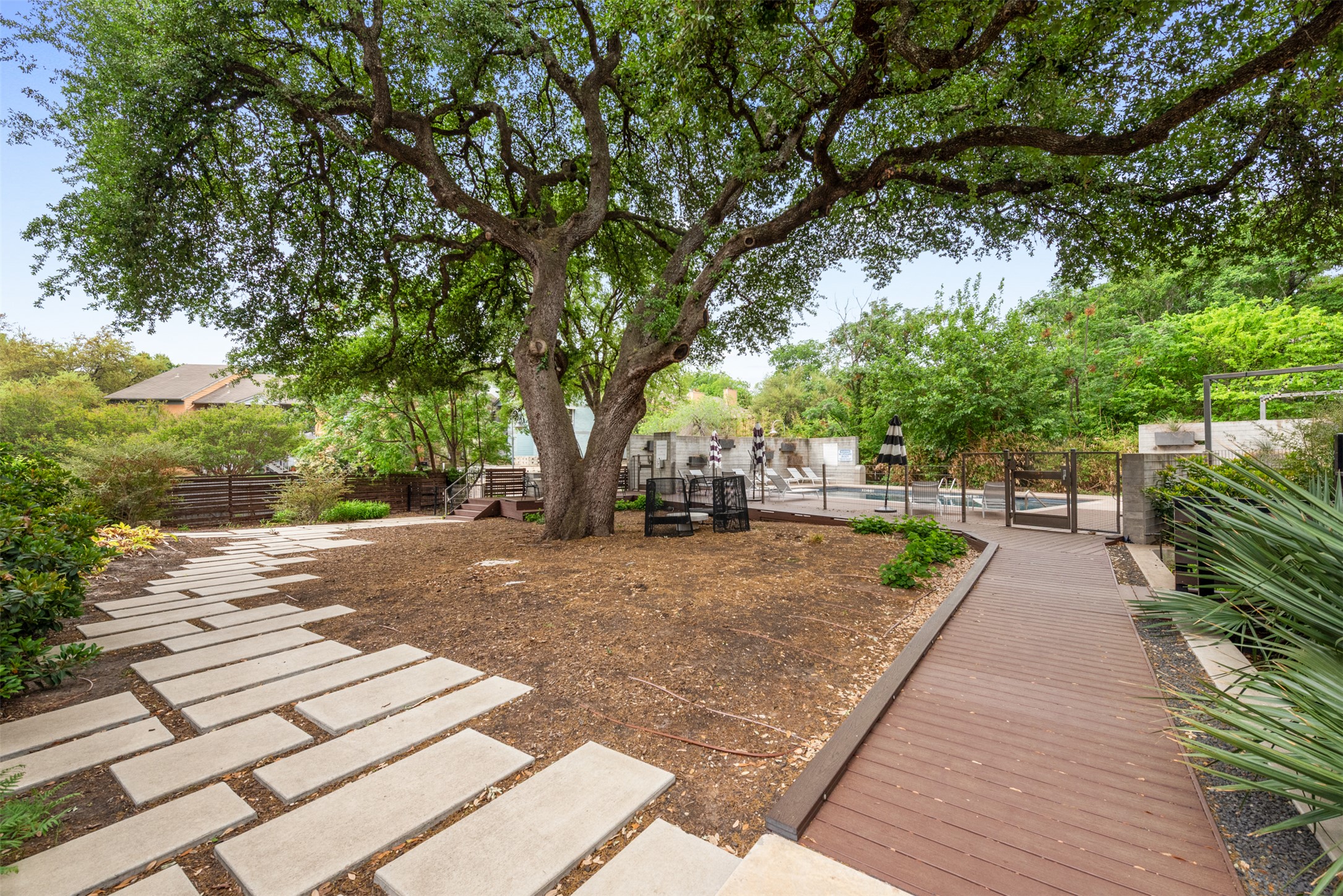 3100 Menchaca Road, Unit 27 Austin, TX 78704 - Photo 24 of 30