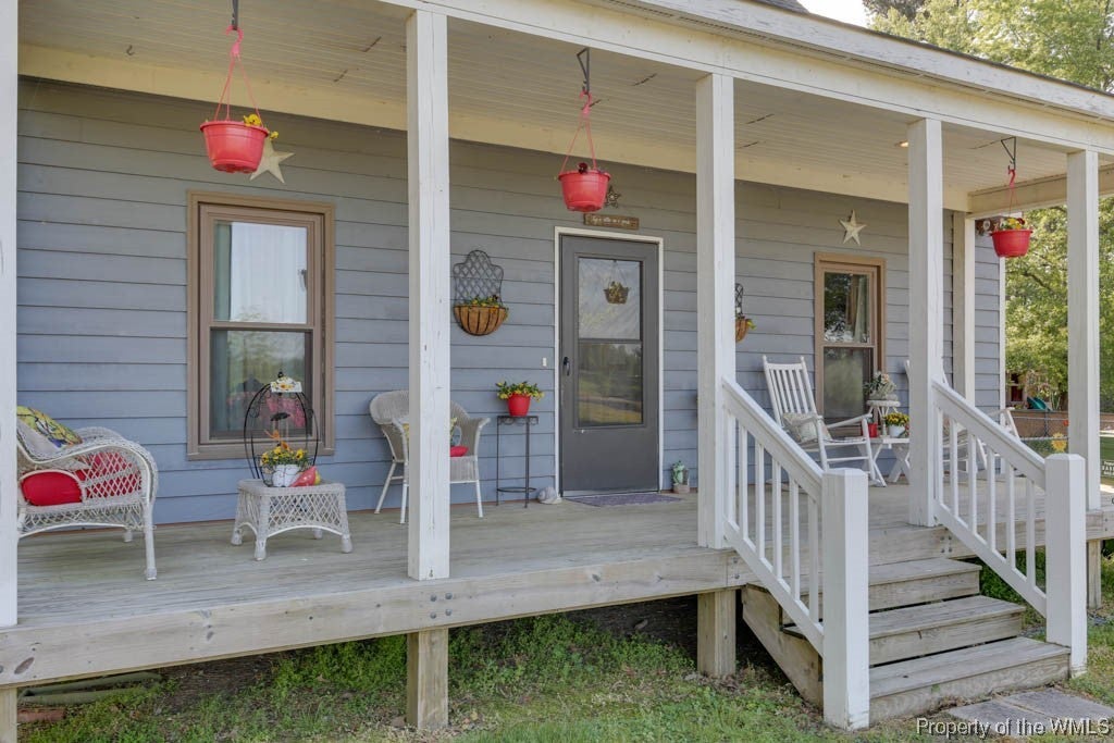 5554 Ark Road Gloucester, VA 23061 - Photo 4 of 33 Gallery Image 4