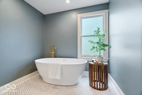 $1,250,000 | 2020 North New Jersey Street, Indianapolis, IN 46202