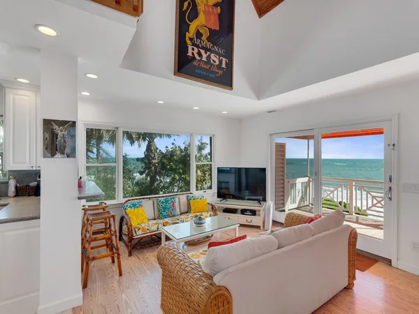 $18,000 | 9470 Doubloon Drive, Vero Beach, FL 32963