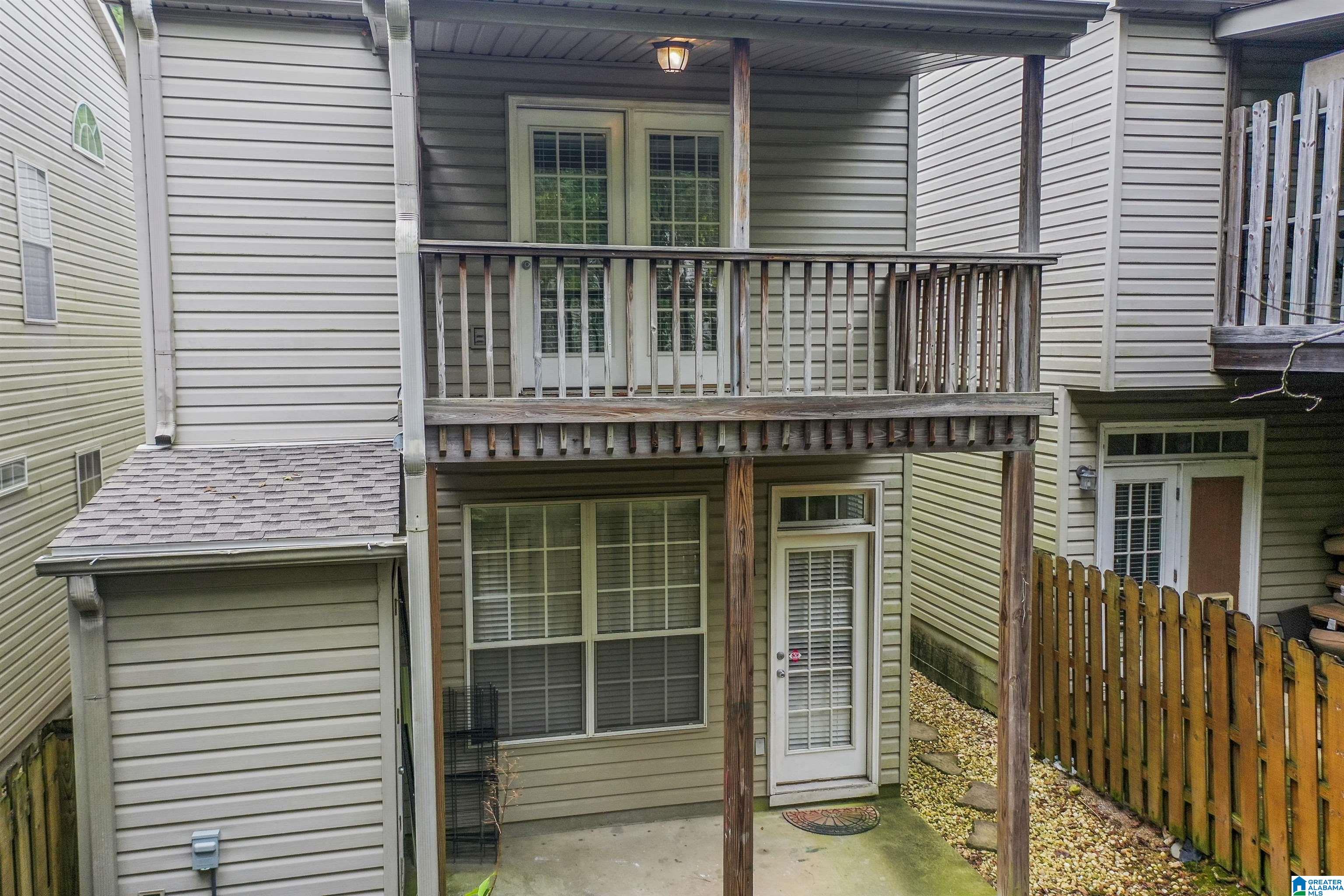 214 Calloway Lane Pelham, AL 35124 - Photo 3 of 32