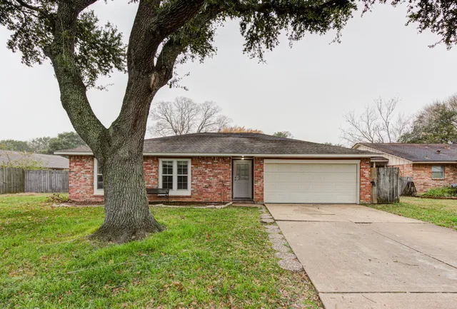 $2,000 | 2213 Baylor Drive, Katy, TX 77493