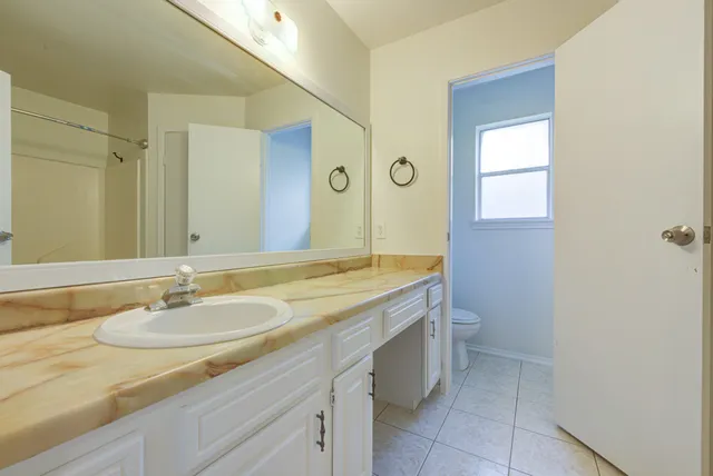 $2,000 | 2213 Baylor Drive, Katy, TX 77493