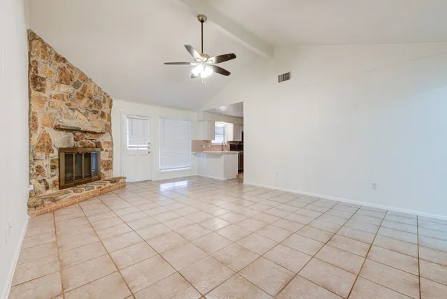 $2,000 | 2213 Baylor Drive, Katy, TX 77493