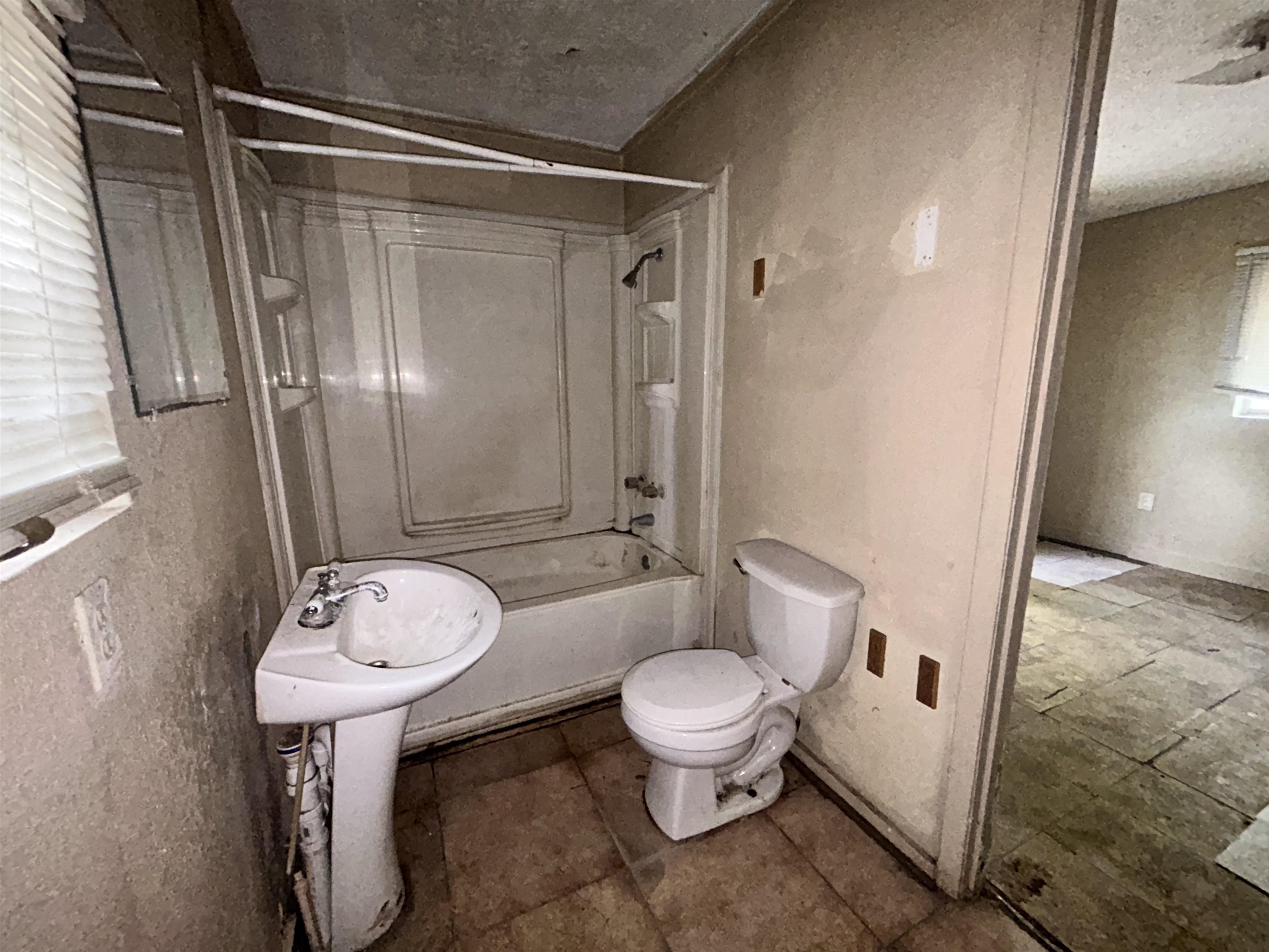 1663 West 30th Street Jacksonville, FL 32209 - Photo 4 of 18